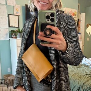 Portland Leather Sunflower🌻 belt bag